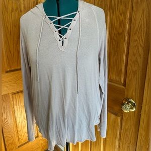 American Eagle light pink hooded pullover sweater